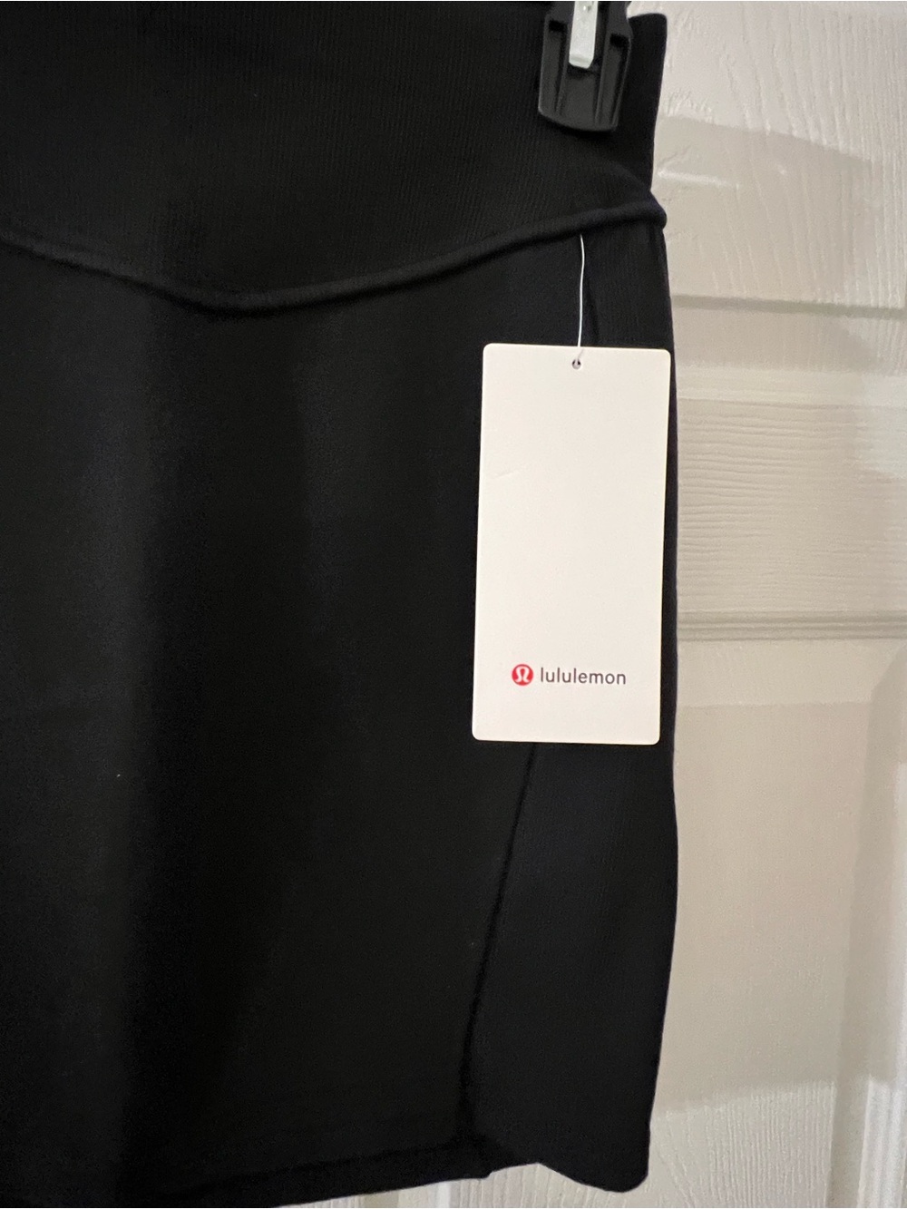 Lululemon Black Scuba HR Mini Skirt NWT - Picture 3 of 4